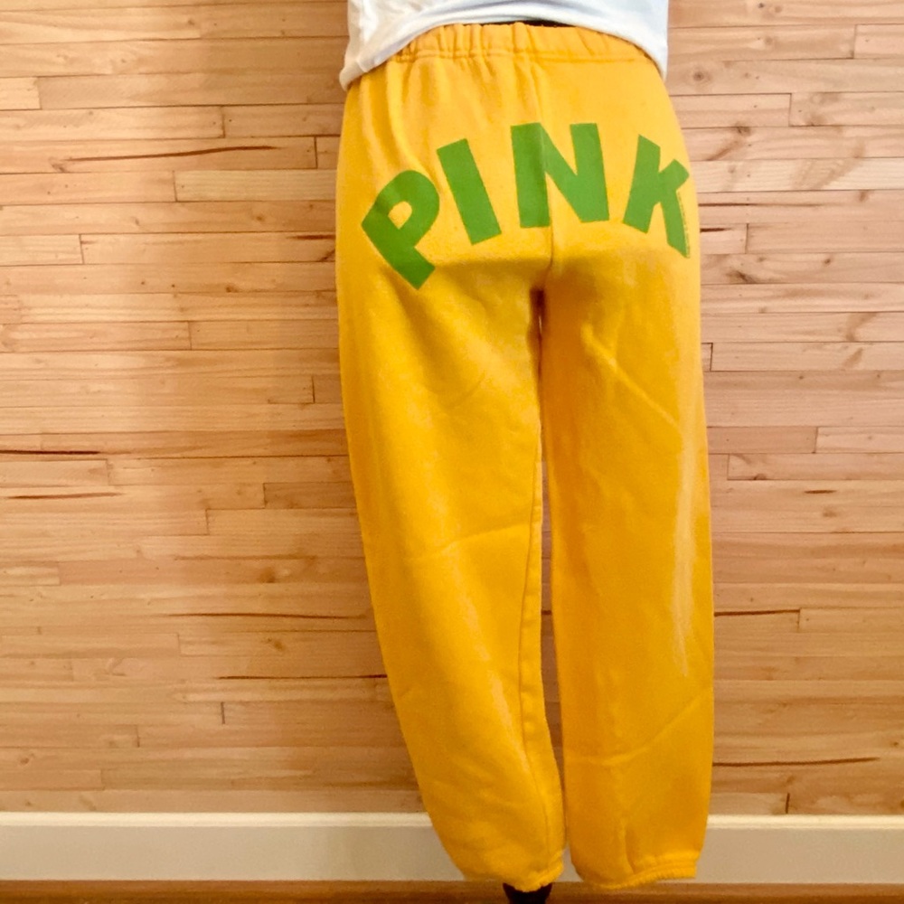 Victoria’s Secret PINK sweatpants/pajama